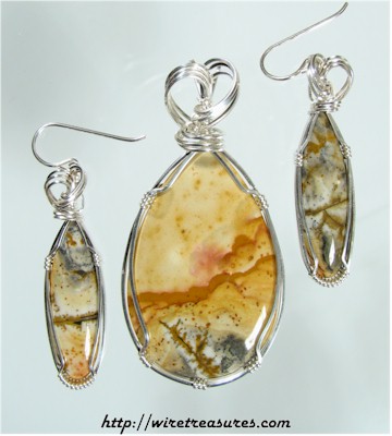 Owyhee Jasper Pendant & Earrings Set