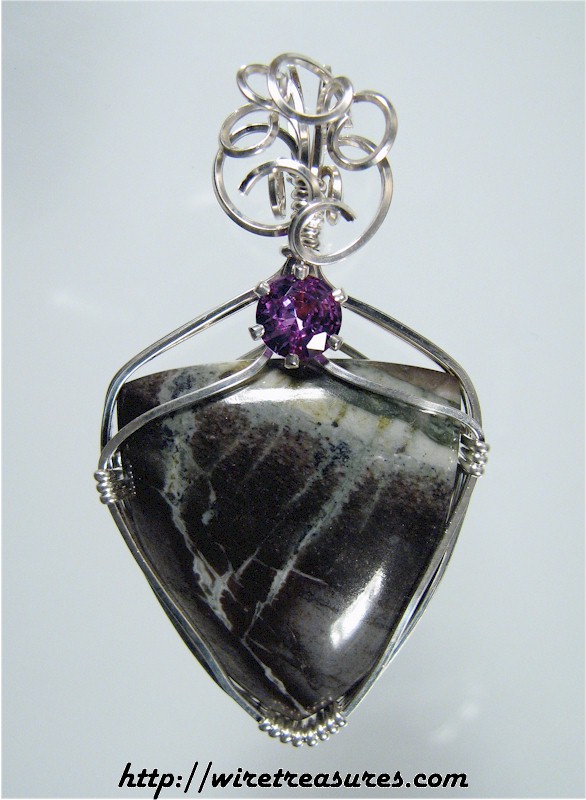 Picasso Marble Pendant with Faceted Stone