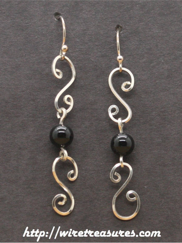 Double-S Earrings with Black Onyx Beads