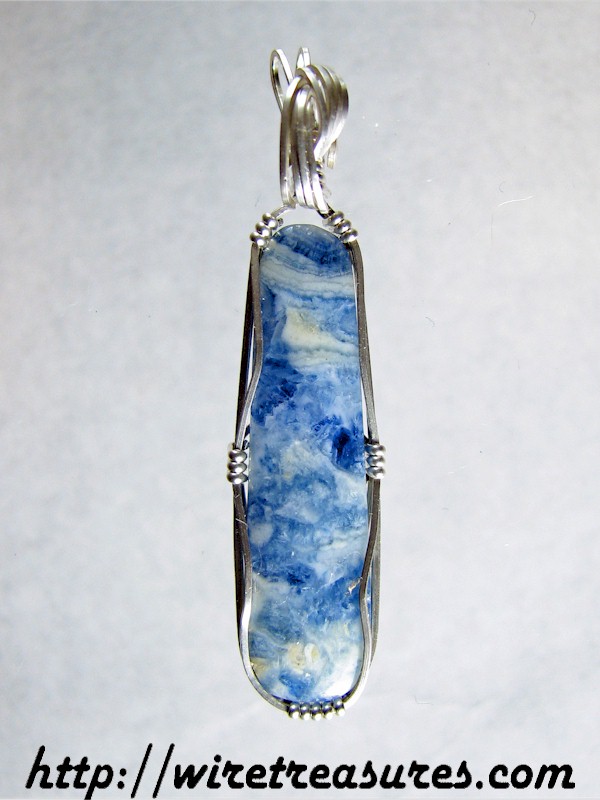 Wedgwood Agate Pendant