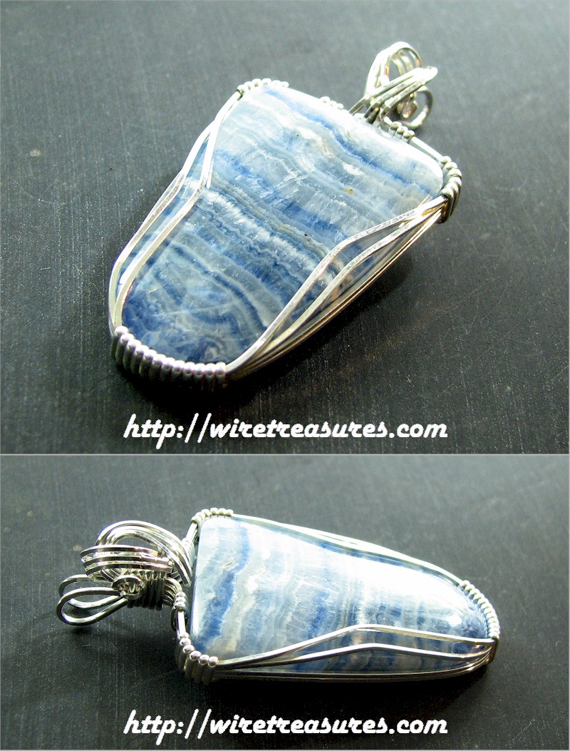 Wedgwood Agate Pendant