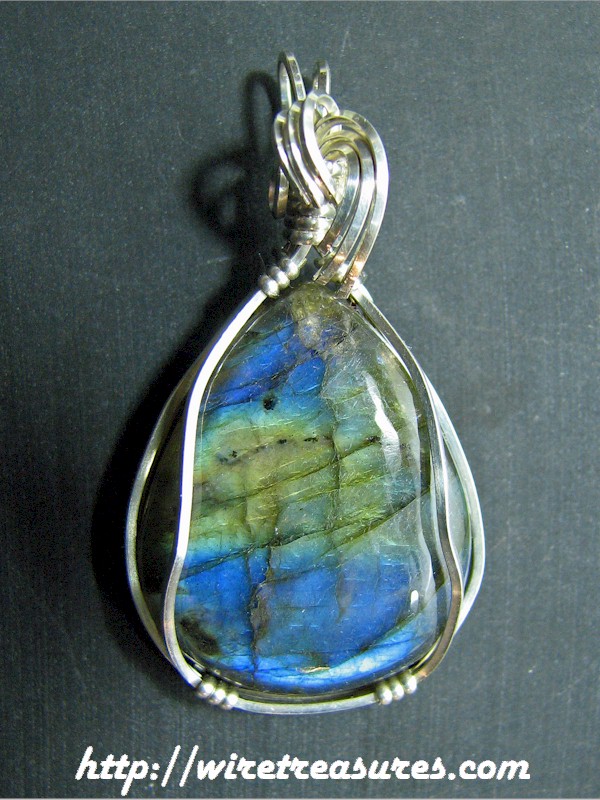 Labradorite Pendant