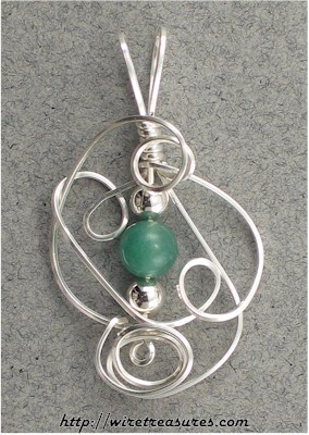 Sculpted Wire Pendant with Aventurine Bead