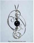 Sculpted Wire Pendant with Onyx Bead